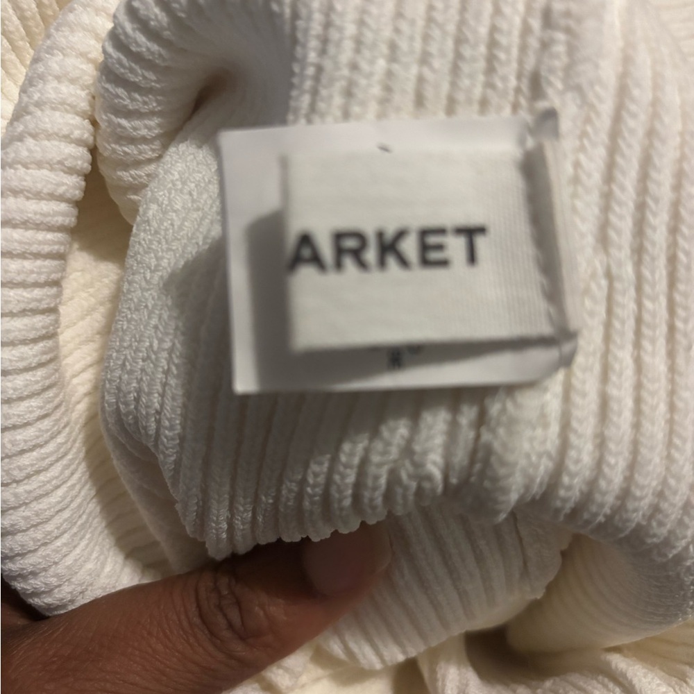 Pixie Market White Ribbed Knit Top - Picture 11 of 12